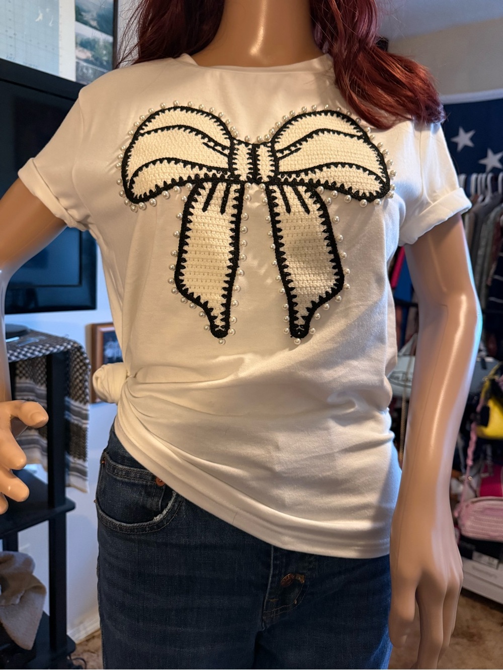 Ontwelfth embroidered and beaded Women’s White Tee. Well made and unique. ♥️NWOT